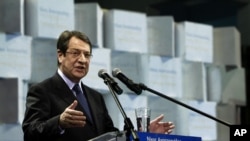 阿納斯塔希亞德斯贏得選舉