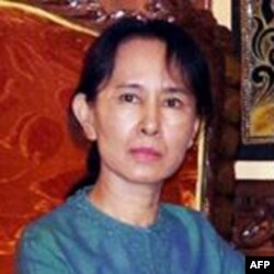 缅甸反对派领袖昂山素季(档案照片)