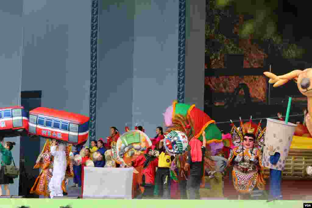 台灣總統蔡英文發表就職演說，2016年5月20日總統府前典禮（美國之音齊勇明攝影）