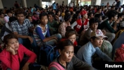 柬埔寨勞工等候回國