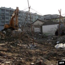 钟鼓楼附近正在进行的拆迁工程