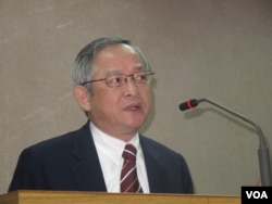 国民党籍立委林郁方质询(申华拍摄)