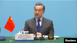 中國外交部長王毅2019年2月27日在烏鎮會見記者。(路透社照片)