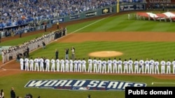 Kilabootii Amerikaa lamaan waancaa Baseball jedhanii walti hafan ta Sanfiraansikoo, Giyaantisii fi ta Kansas City,Rooyalsi Onkololeessa 29,20014 taphatan