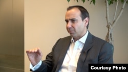 华盛顿市律师蒂莫西•基勒