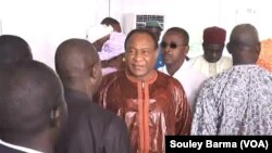 Magajin Garin Yamai da magoya bayansa