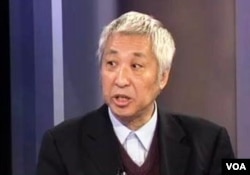 杨帆教授在华盛顿接受VOA卫视采访（资料照）