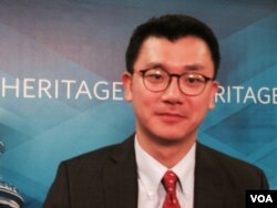 金凡中 (美国之音燕青拍摄)