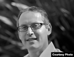 加州大學爾灣分校法學院教授理克•哈森