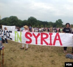 反战团体呼吁不要对叙利亚动武 (美国之音杨晨拍摄)