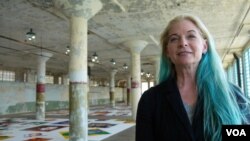 艾未未展覽的推手海恩斯（美國之音國符拍攝）