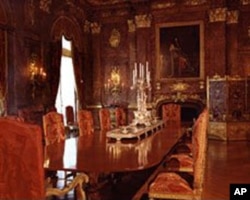 范德比尔特家族别墅里的餐厅