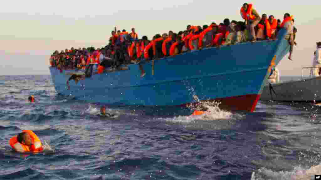 An ceto &#39;yan gudun hijira fiye da dubu shida da dari biyar yawancin su &#39;yan kasar Eritrea ne.&nbsp;AGUSTA 30, 2016