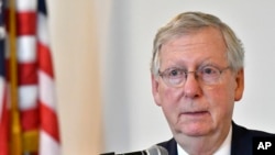 美国参议院多数党领袖米奇·麦康奈尔