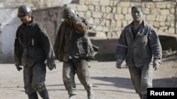 中國黑龍江省煤礦工人