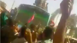 Wallagga Bahaa, Magaalaa Galiilaa Keessatti Dargaggoonni Hiriira Bahan. Poolisoonni Bittimsuuf Ol Qabanii Dhukaasan