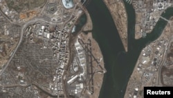 Поисковые операции вблизи Национального аэропорта имени Рональда Рейгана. 30 января 2025 г. (снимок со спутника) 