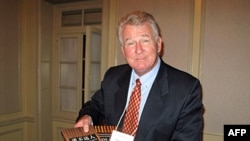 夏威夷大学安乐哲教授在美国西南区大学亚洲研究第49届年会上作主旨发言