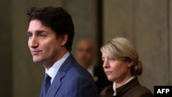 Премьер-министр Канады Джастин Трюдо выступает на пресс-конференции, посвященной тарифам США против Канады. 4 марта 2025 года. Оттава. AFP.