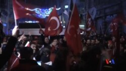 2017-03-12 美國之音視頻新聞: 荷蘭防暴警察與土耳其支持者在鹿特丹發生衝突 (粵語)