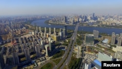 中國遼寧省工業城市瀋陽 - 資料照片