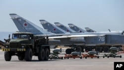 俄罗斯在叙利亚部署的战斗机和轰炸机 - 资料照片