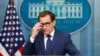 2023年5月16日，白宮國家安全委員會戰略溝通協調員科比在白宮舉行的例行記者會上回答媒體的提問。（路透社）