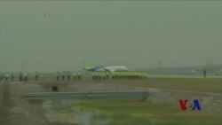 C919首飞 中国雄心勃勃挑战波音空客