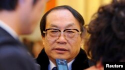 刘志军在倒台前在政协开会时答记者问