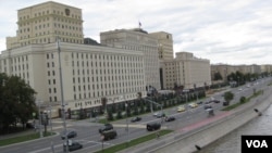 在莫斯科的俄罗斯国防部大楼。俄罗斯军方领导人已经多次宣布结束在叙利亚的军事行动和撤军。