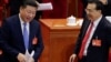 中國國家主席習近平(左)和國務院總理李克強(右)在人大會議上(2017年3月6日)