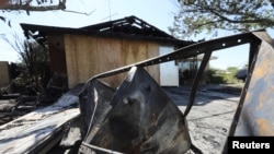 2019年7月4日，美國加州里奇克萊斯特市，發生強烈地震後燒毀的房屋的廢墟。