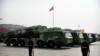 中国解放军的长剑-100巡航导弹参加中共建政70年国庆阅兵游行。(美联社 2019年10月1日)