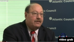 羅伯特•曼甯 - 大西洋理事會專家 （視頻截圖）