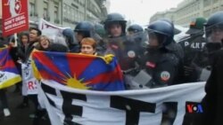 2017-01-17 美國之音視頻新聞: 藏人抱怨瑞士當局限制抗議習近平到訪