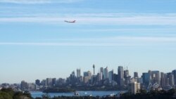 ລາຍການກະຈາຍສຽງຂອງວີໂອເອ ລາວ: ສາຍການບິນພານິດທັງຫຼາຍໄດ້ຖືກເຕືອນ ຂະນະທີ່ກອງທັບເຮືອຈີນ ຊ້ອມລົບຍິງປືນຢູ່ນອກຊາຍຝັ່ງອອສເຕຣເລຍ