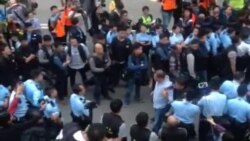 蘋果日報老闆黎智英被拘捕