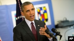 美国总统奥巴马3月4日在访问一所学校时回答记者有关乌克兰局势的提问
