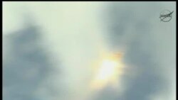 2012-07-15 美國之音視頻新聞: 俄羅斯太空船前往國際太空站