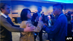 中国央视女记者孔琳琳在英国保守党年会上失控闹场(2018年9月30日资料照片)