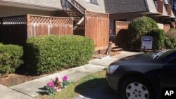 2015年2月11日北卡罗来纳州三个穆斯林遇难的公寓楼