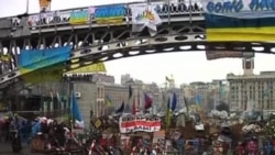 數千人在烏克蘭首都抗議示威