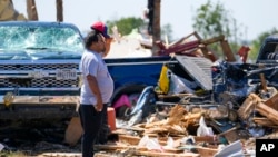 美国德克萨斯州的山谷风景地区遭到龙卷风袭击。（2024年5月27日）