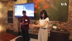 VOA英语视频: 微软HoloLens 2全息图带到工作中