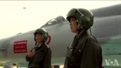 朝鲜航空节展示空军装备