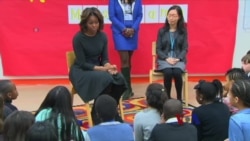 美第一夫人访华 教育为重要主题