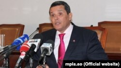  Rui Falcão - governador do Namibe