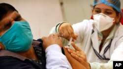 Bada riga kafin cutar COVID-19 a India.