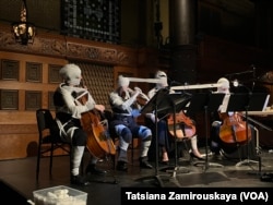 Перформанс авангардно-электронного дуэта Matmos