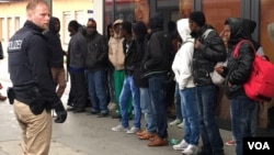 德国警察收押从意大利乘火车赴北欧难民